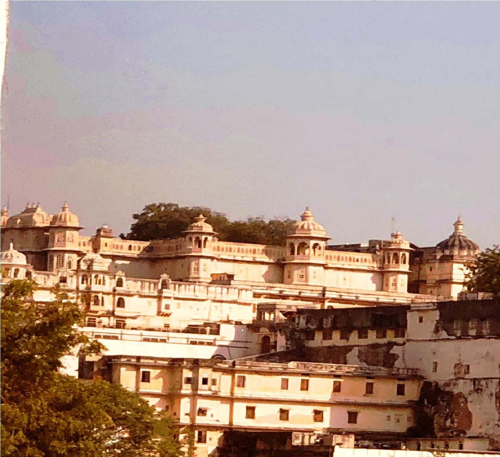 Nirvana Haveli Udaipur Exterior foto